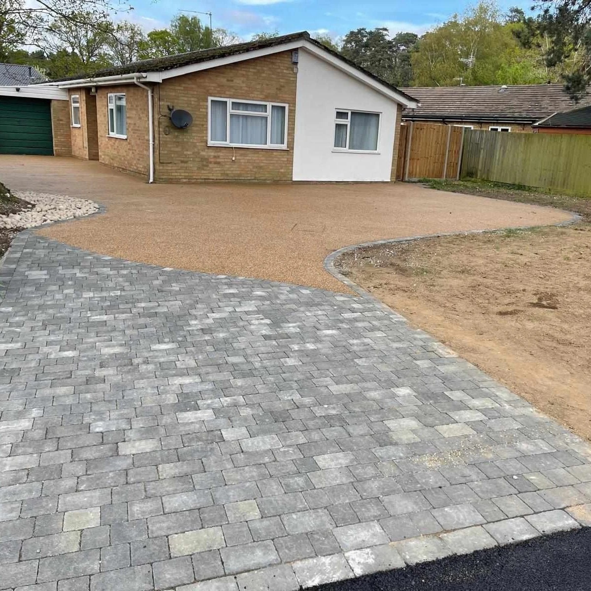 Resin bound driveway with block paved apron